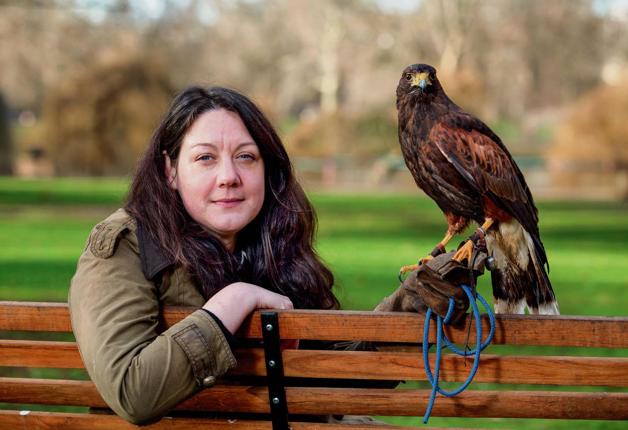 Helen Macdonald Net Worth