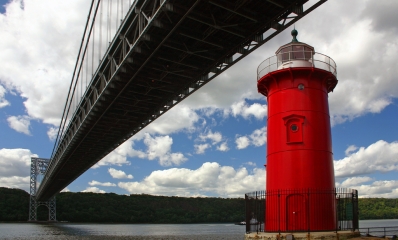 redlighthouse